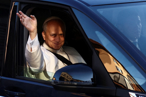 Pope Leo visits Pope Francis’ tomb and Marian shrine on first trip outside Vatican