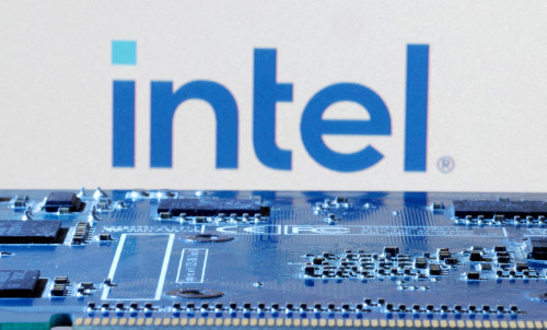 Intel has limited customer commitments for latest chip manufacturing tech, CFO says